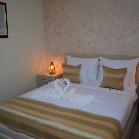 Hotel Helada Tivat Zewnętrze zdjęcie