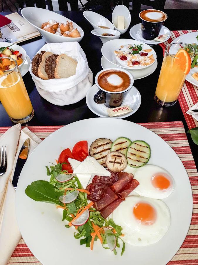 Hotel Helada Tivat Zewnętrze zdjęcie