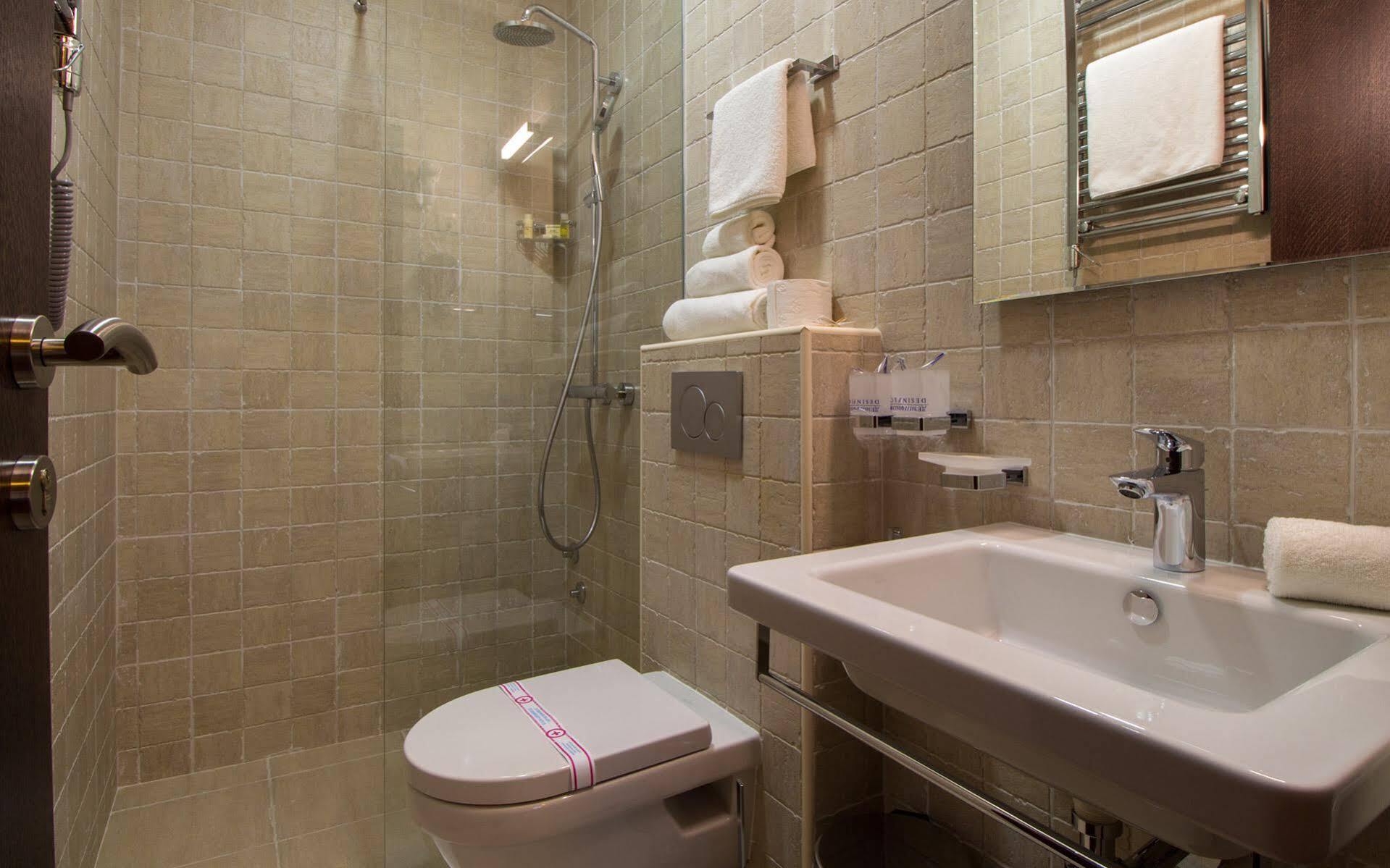 Hotel Helada Tivat Zewnętrze zdjęcie