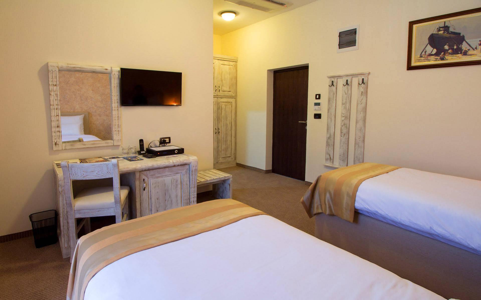 Hotel Helada Tivat Zewnętrze zdjęcie