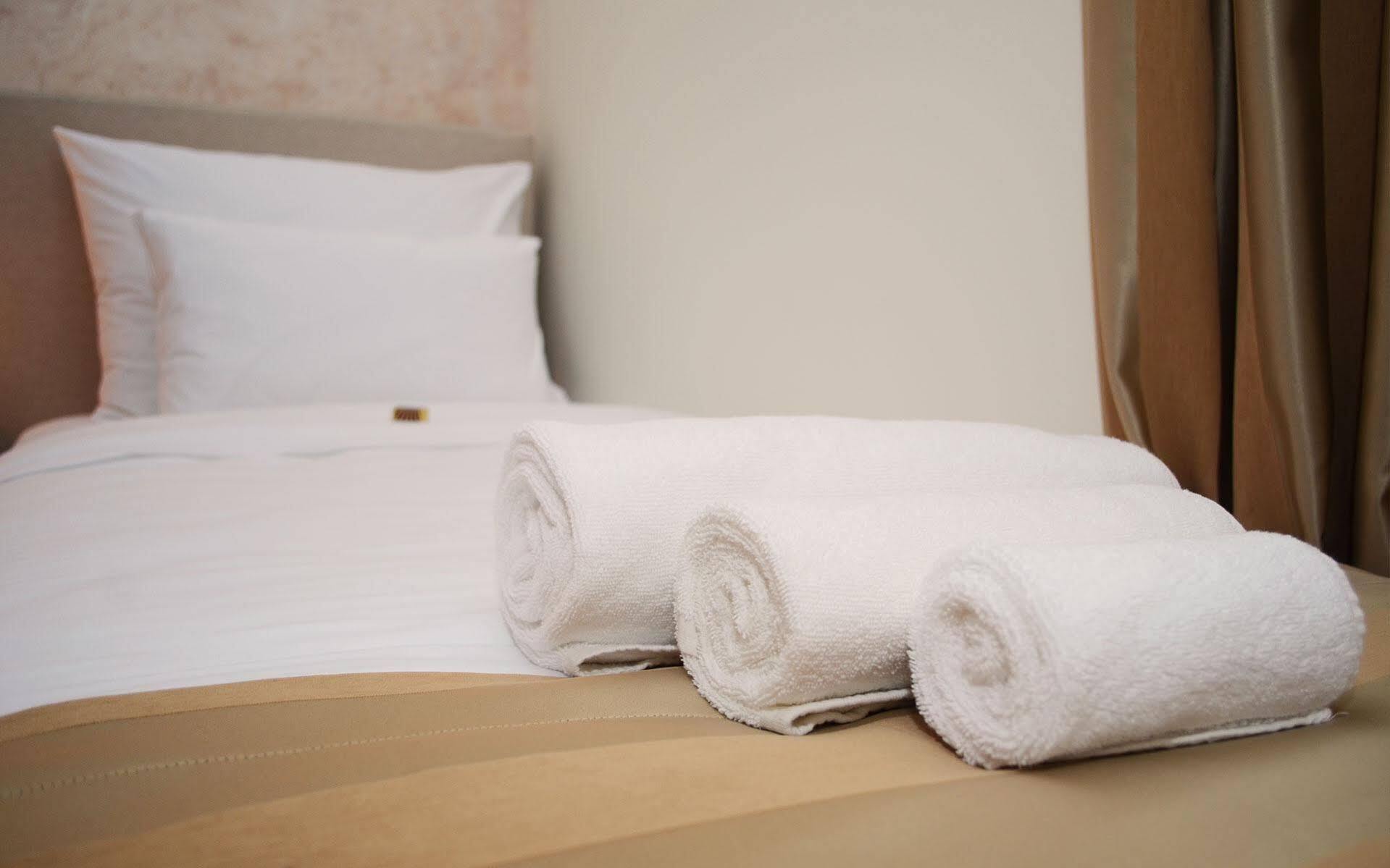 Hotel Helada Tivat Zewnętrze zdjęcie